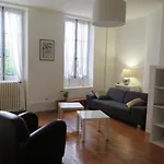 Bel Appartement De 75 M2 Au Coeur De Dijon